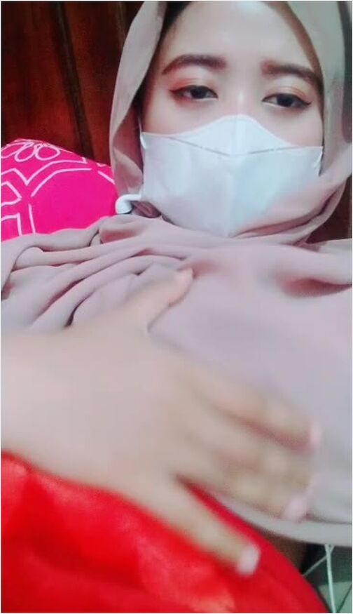 Bokep Jilbab - Mbak Ukhti Sange Ya Spill Toket Memeknya Nih