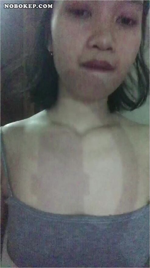 Bokep Indo Live Dedek Comel 19Yo Room Lock