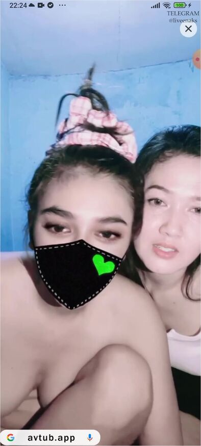 Duo Lesbi Binal Nekat Pamerin Susu Jembut Mango