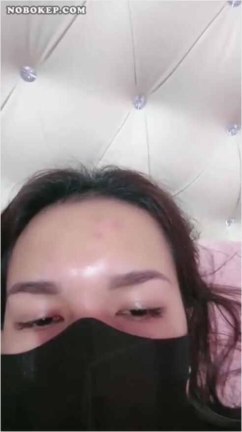 Bokep Indo Bunda Colmek Pamerin Toket Busui Live - Linkbokeh