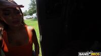 Bang Bus – Sisi Rose on the Bus