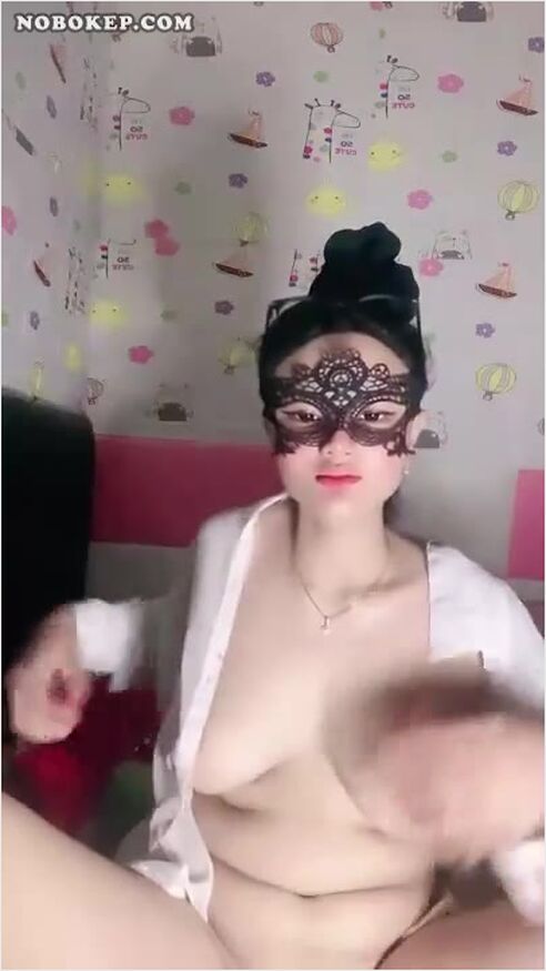 Bokep Indo Kak Hewwwo Cantik Mulus Live Colmek