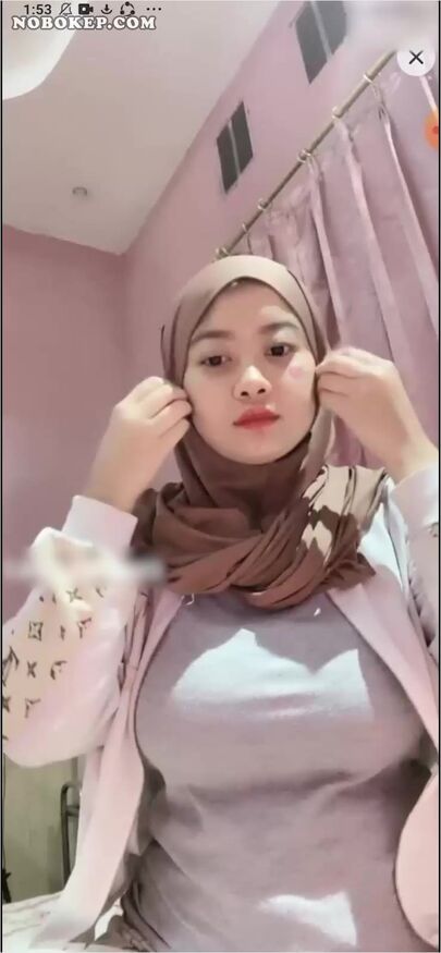 Bokep Indo Jilbab Host Tobrut Bikin Pascol Sange