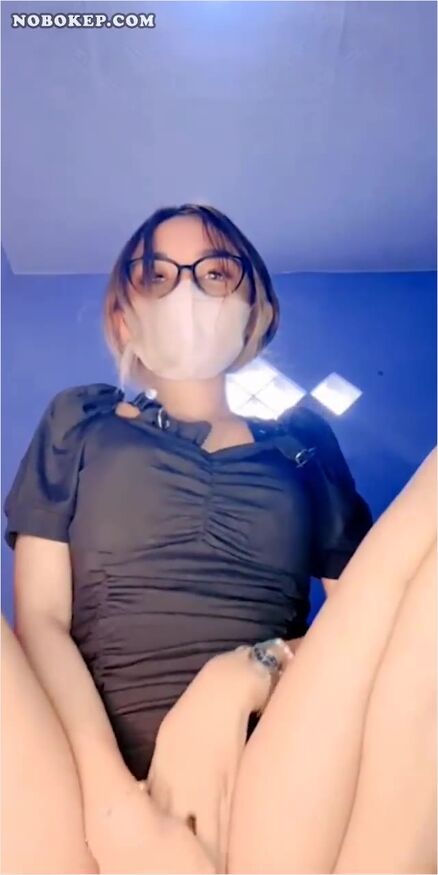 Bokep Indo Tiktokers Jilbab Cantik @Jetanz Colmek Viral