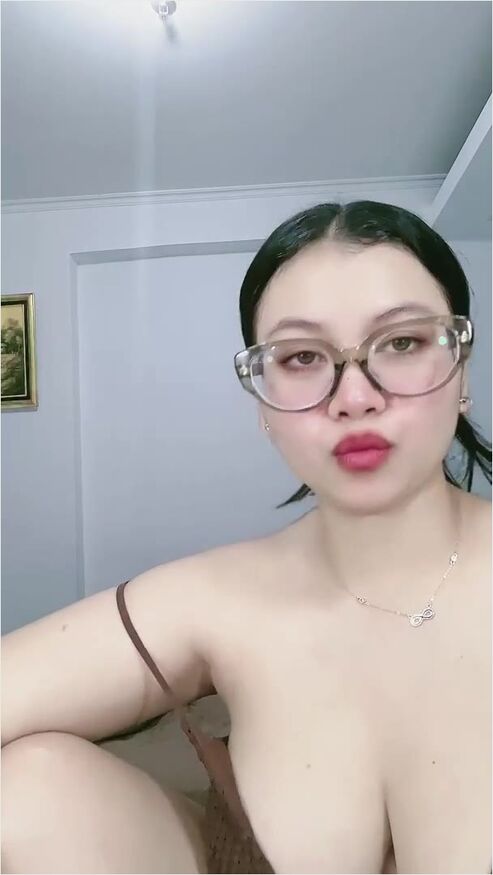 Goyang Wot Desah Manja Sex Toys Dara Id 91833952 Mango