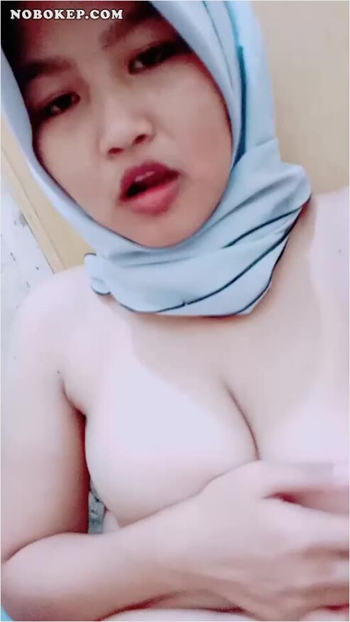 Bokep Indo Abg Jilbab Toge Sange Colmek Becek