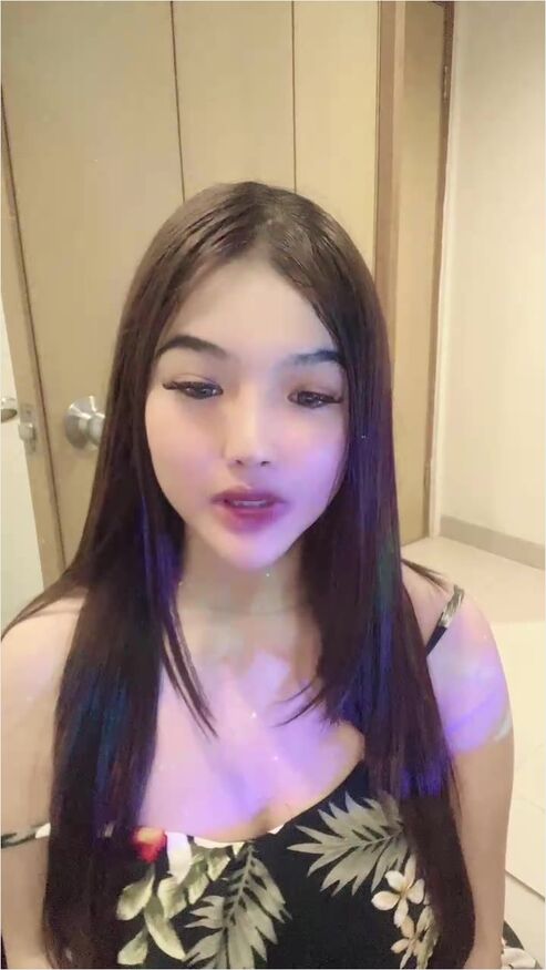 Remas Toket Brutal Ciliee Sambil Goyang Hot51