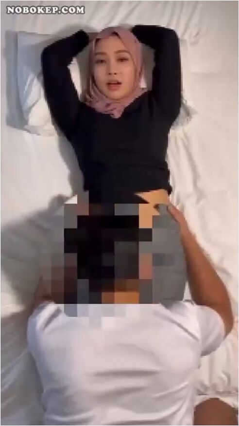 Bokep Indo Kak Mega Abg Jilbab Lagi Viral -  Liveshow