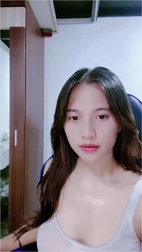 Udah Gede Aja Toket Basah Echa Mancung Gini Id 43928900 Mango
