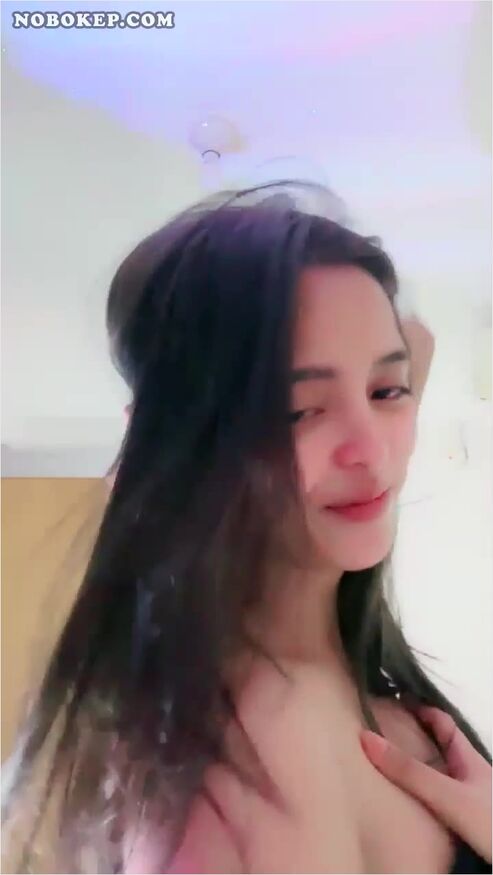 Bokep Indo Hella Spill Uting Remas Dong Beb