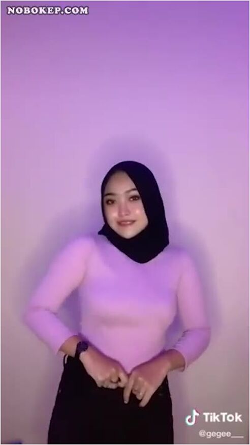 Bokep Indo Tiktokers Rahma Jilbabers Cantik Bugil Viral