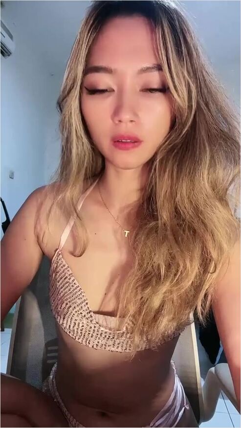 Tambah Sexy Jessy Makin Barbar Lepas Bra Id 35332468 Mango - Bokep3715