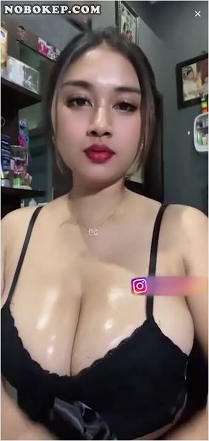Bokep Indo Live Kak Ayu Makin Montok Aja