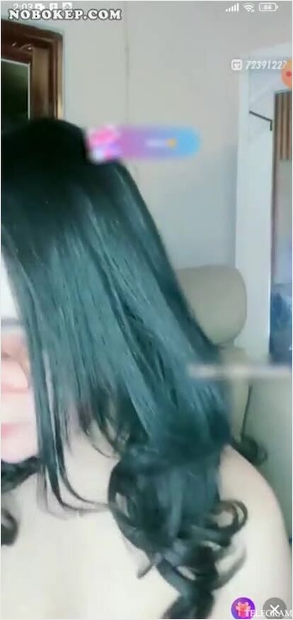 Bokep Indo Kak Arum Cantik Bugil Remas Toket