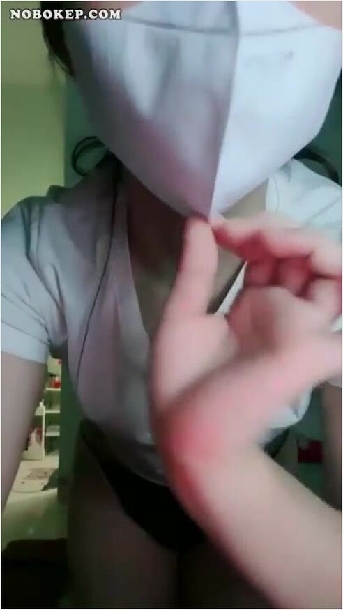 Bokep Indo Laura Bugil Kobel Meki Sambil Berdiri