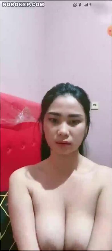 Bokep Indo Mahasiwi Lugu Spill Nenen Agak Malu-Malu