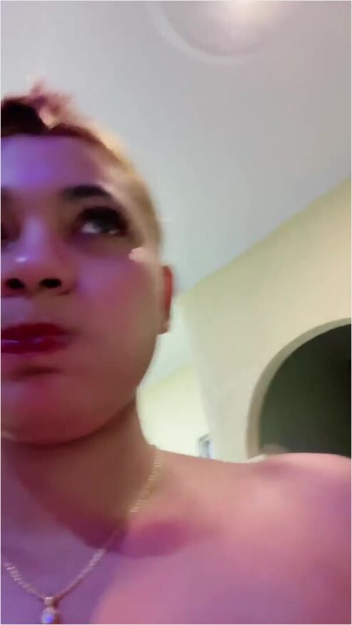 Mikka Temenin Kamu Crot Tabok Pantat Anal Hot51