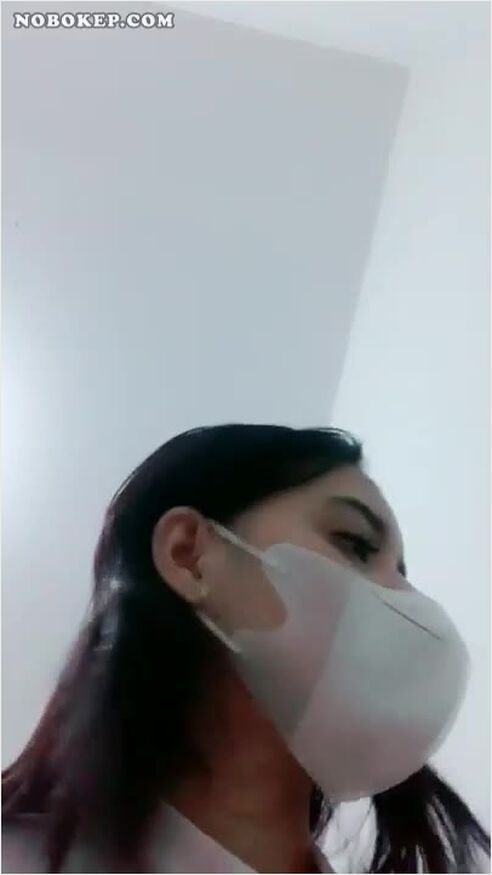 Bokep Indo Urbaby Spill Toket Gede Lockroom Mango