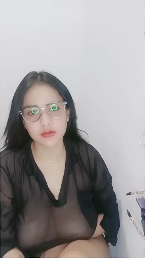 Tambah Gede Toket Miyaa Uting Transparan Mango