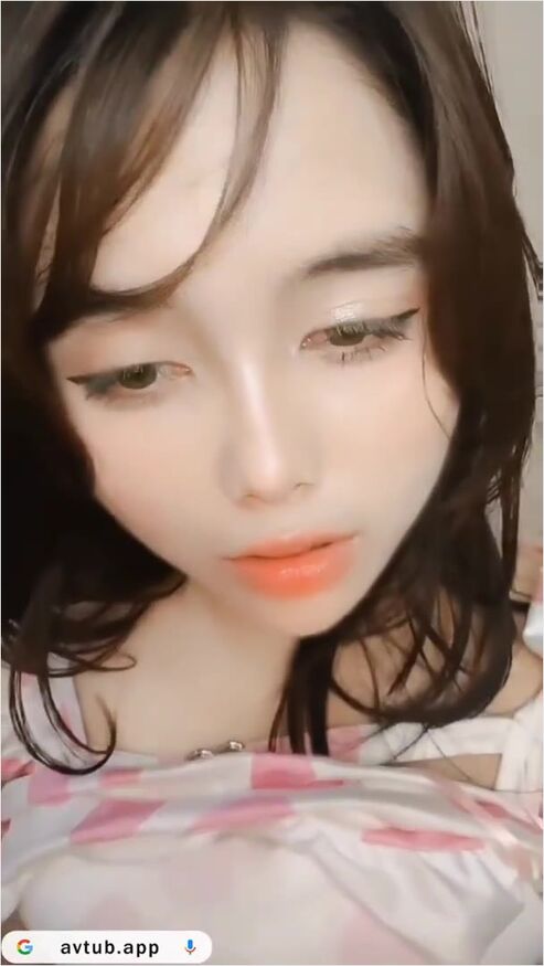 Konten Aul Chan Babypink Remas Buah Dada Omek