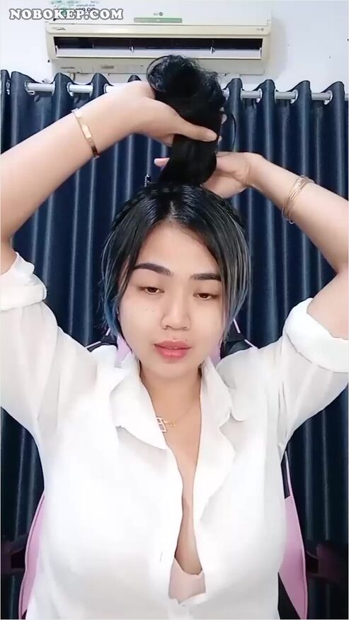Bokep Indo Goyang Erotis Miyoubee Setengah Bugil Dreamlive