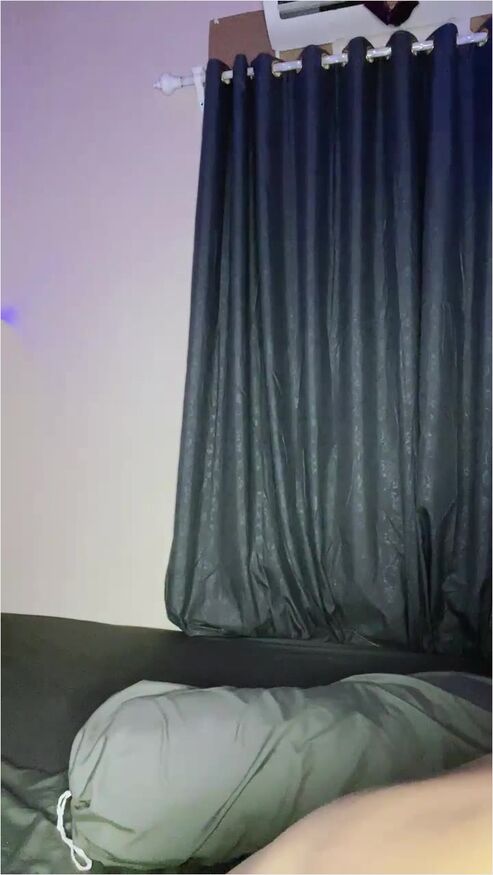 Telanjang Dada Emut Sex Toys Dinda Lovers Milf Binal