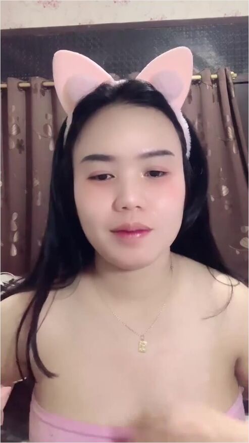 Makin Berani Pamer Susu Belbellaa Gemoy Imut Hot51