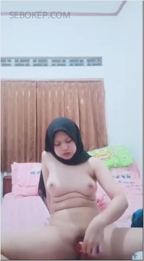 Bokep Indo Jilbab Hitam Belajar Colmek Di Kamar