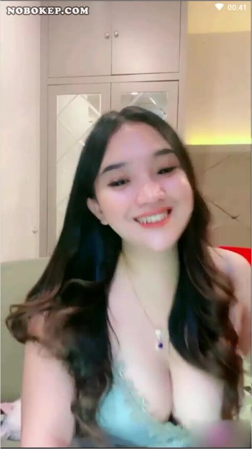 Bokep Indo Live Ratu Hot Tetek Gede Sexy