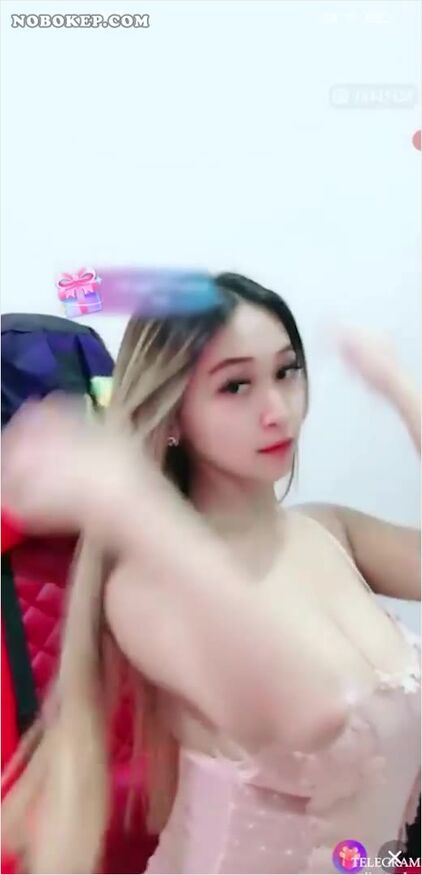 Bokep Indo Ulya Tobrut Seksi Bikin Sange Mango