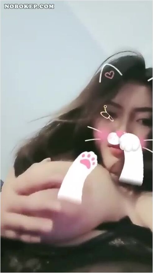 Bokep Indo Kak Eve Mainin Toket Gedenya Mulus