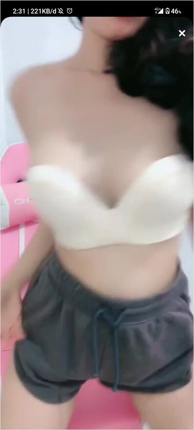 Putry Cantik Goyang Binal Santuy Id 63402512 Dream