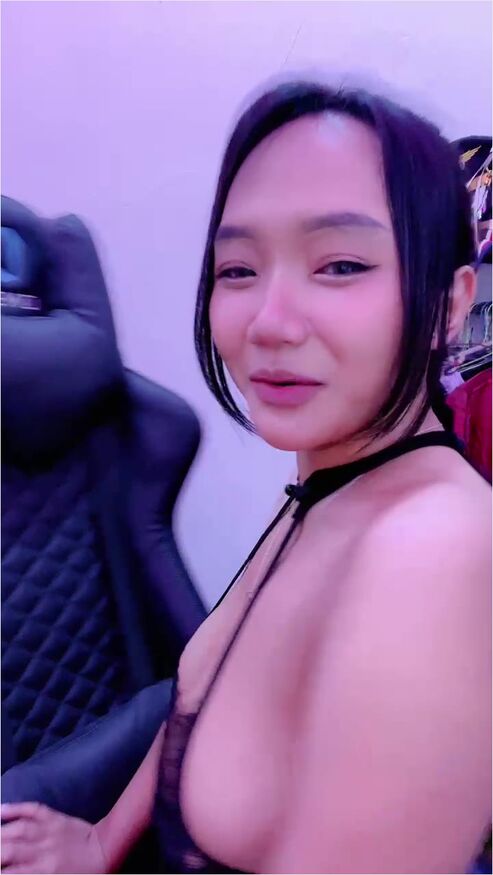 Lianliw Jadi Biduan Pascol Dulu Sambil Joget Binal Id 68507185 Mango