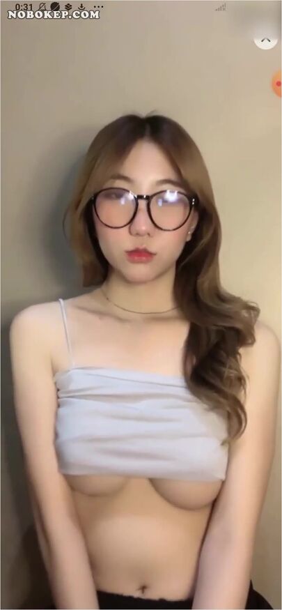 Bokep Indo Hanni Chan Cantik Remas Toket Bugil  - Bokepindoh3770