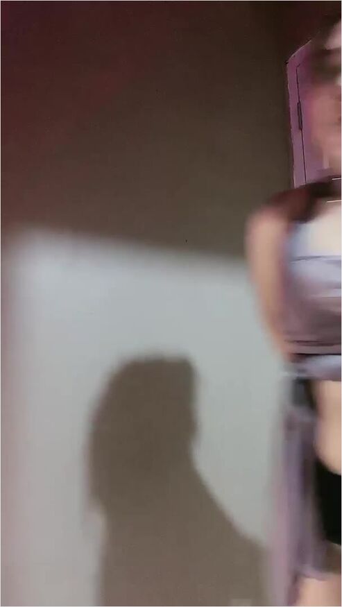 Joget Erotis Pantat Semok Kilia Bikin Ngiler Id 66392464 Mango