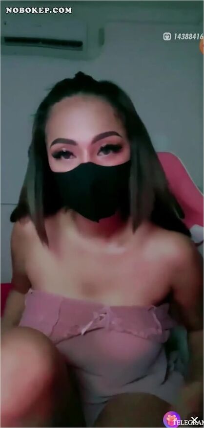 Bokep Indo Kak Catrine Toket Bulet Ebot Bugil