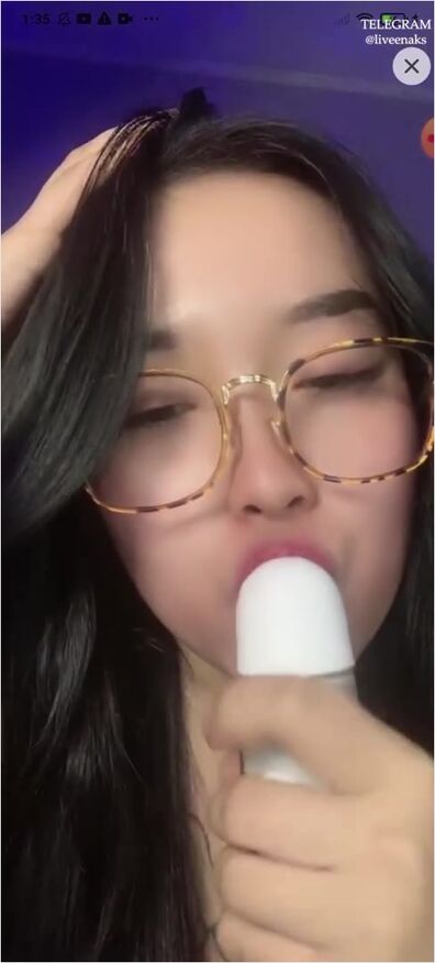 Vira Host Tato Remas Buah Dada Mango Kanget Doi Live