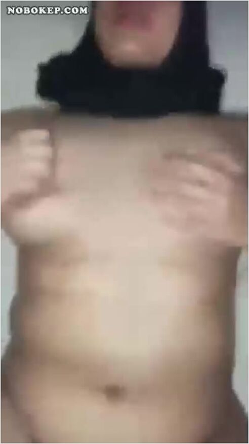 Bokep Indo Ajak Pacarku Ukhti Jilbab Montok Ngentot Di Kosan