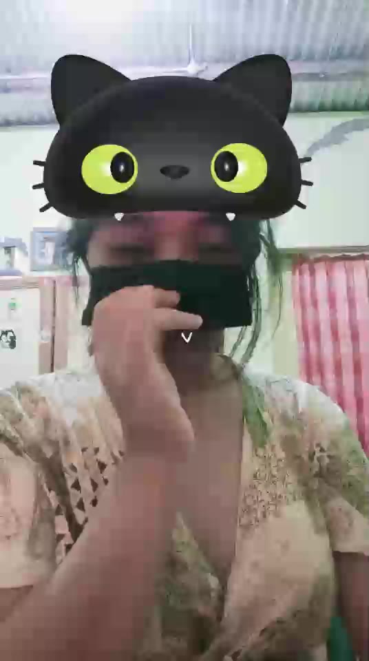 Lee ID: 4698384 Papaya Live telegram bot @DSrecordbot