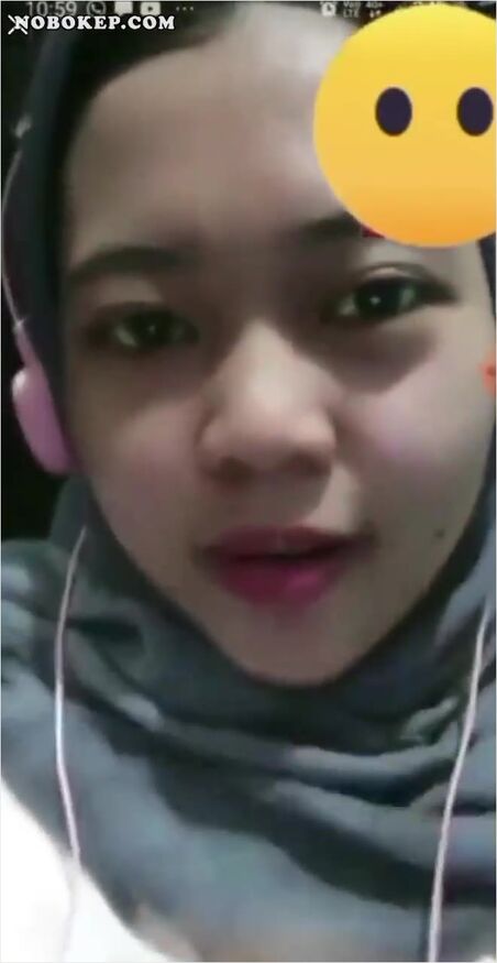 Bokep Indo Cewe Jilbab Spill Memek Live