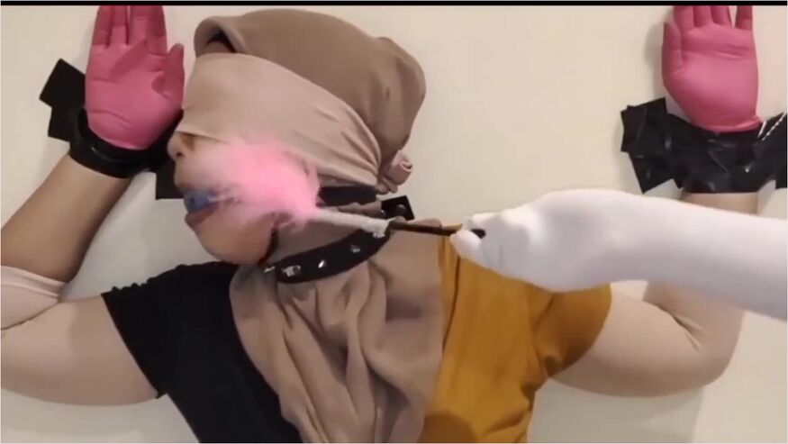 Bokep Jilbab - Milf Hijabers Cosplay Iket-Iketan Just4Fantasy