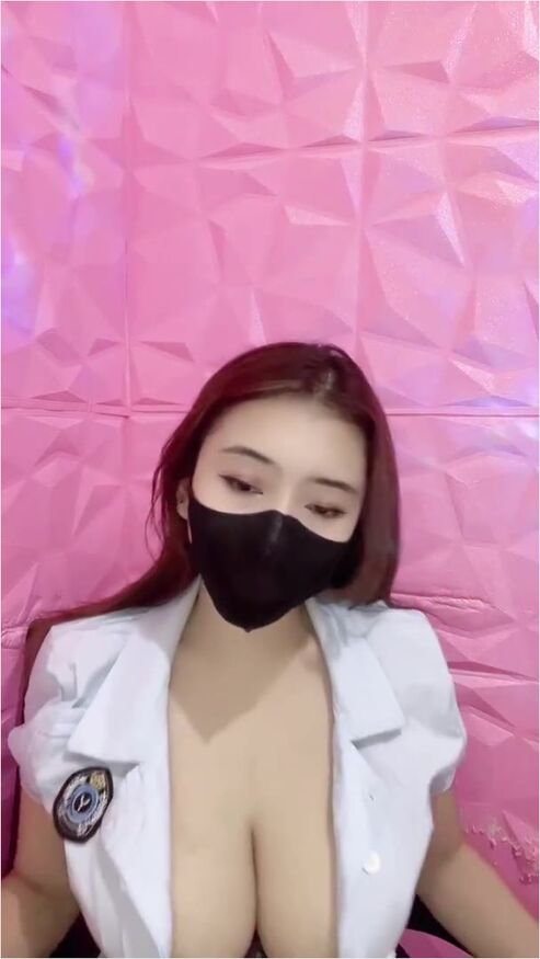 Honeybee Cosplay Pramugari Toge Halu Ingin Dimasukin Hot51