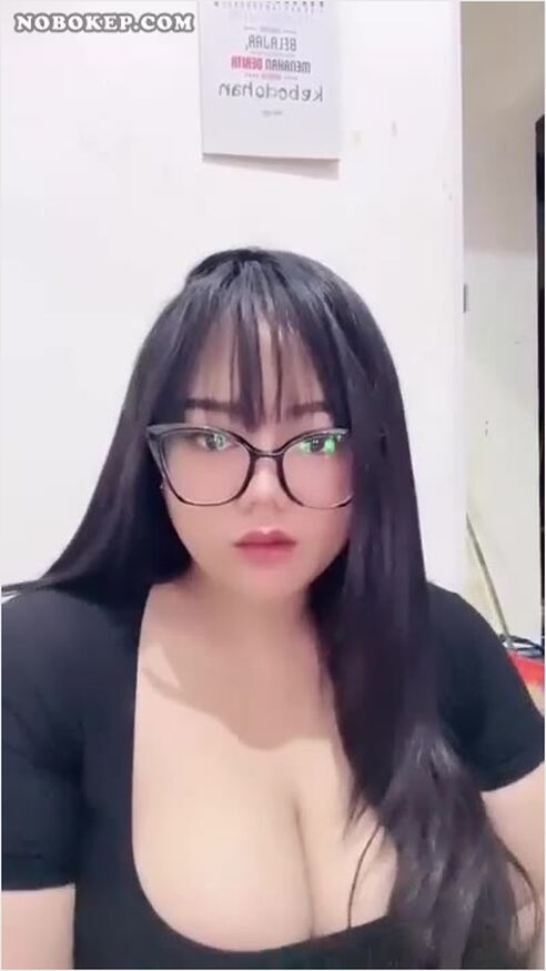 Bokep Indo Angel Mahasiswi Cantik Tobrut Live