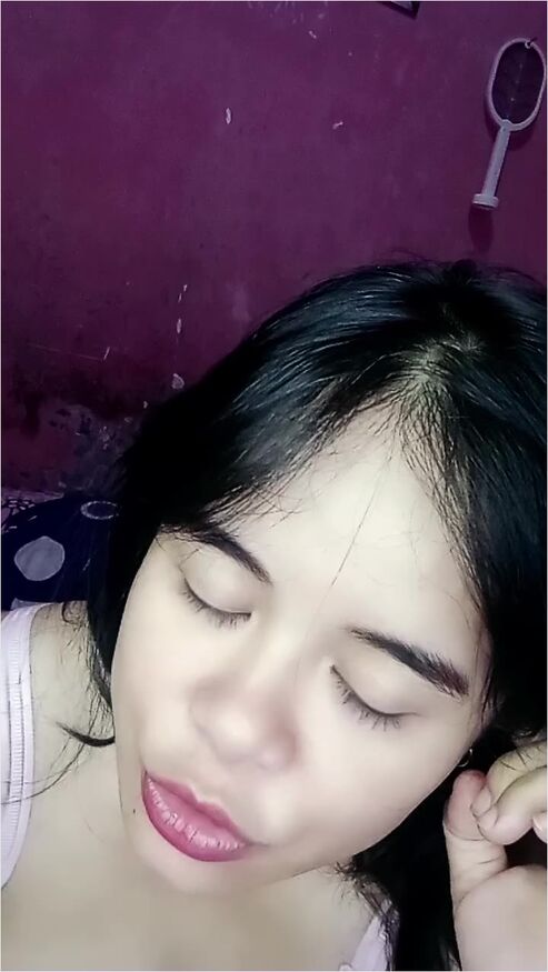 Aquarius Milf Nyepong Batang Suami Sambil Di Kenyot Susunya Hot51 - Liveshow