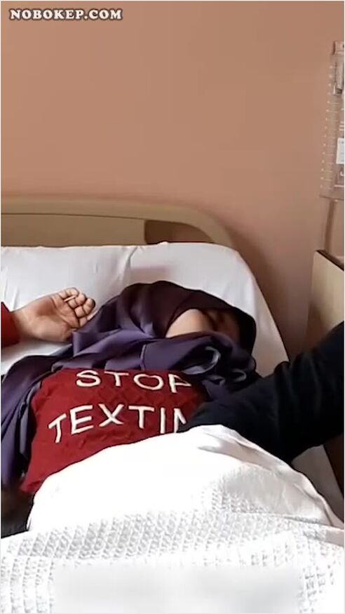Bokep Indo Kobelin Pacar Lagi Tidur Desah Nikmat Terbaru -  Ruangbokep