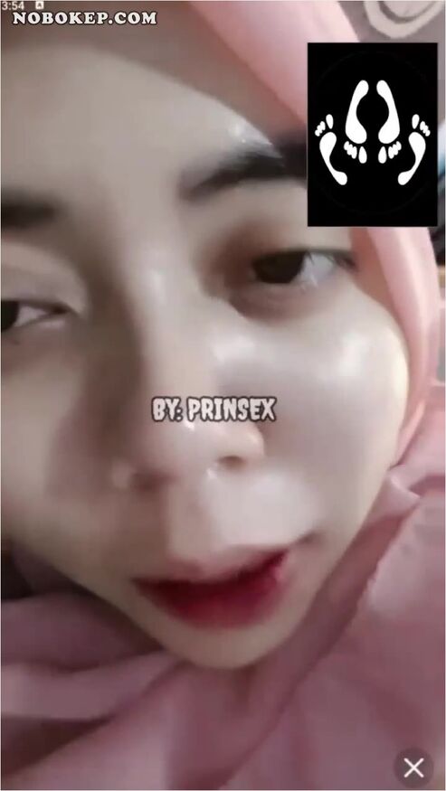 Bokep Indo Vcs Kakak Prilly Jilbab Remas Toket