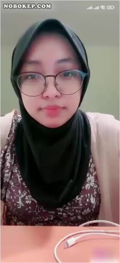Bokep Indo Miss Bii Jilbab Cakep Spill Selangkangan
