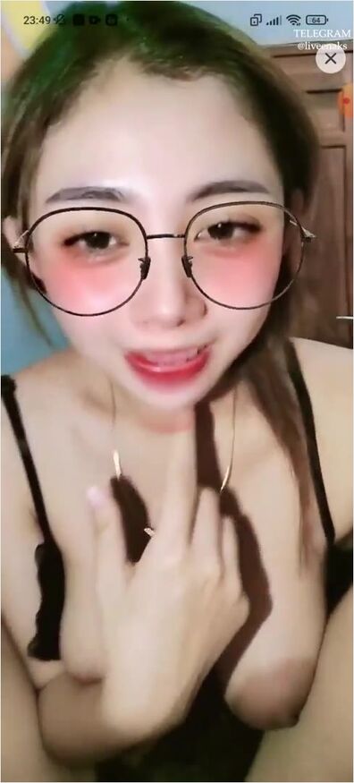 Sisca New Host Challenge Live Telanjang Dada Dream