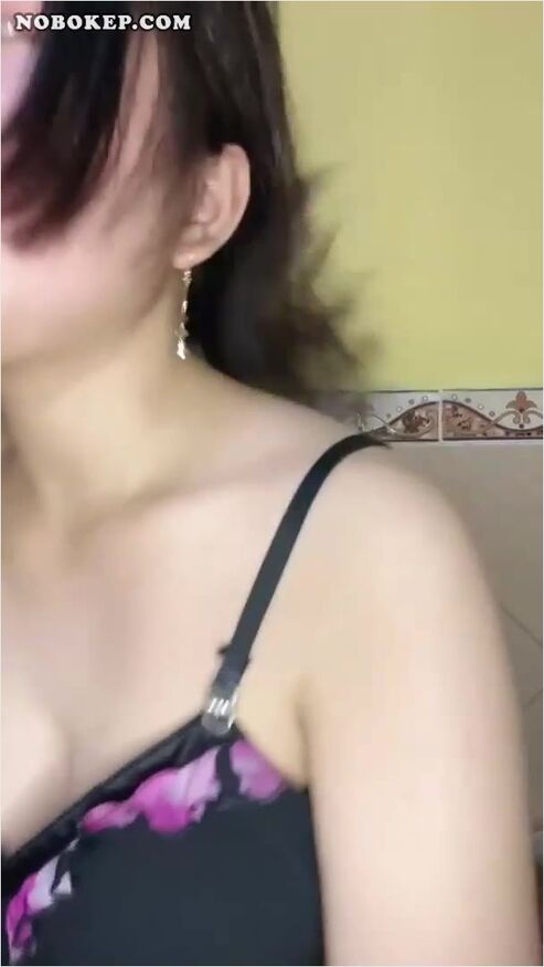 Bokep Indo Kak Ziezie Toket Mungil Live Hot51 -  Bokepi