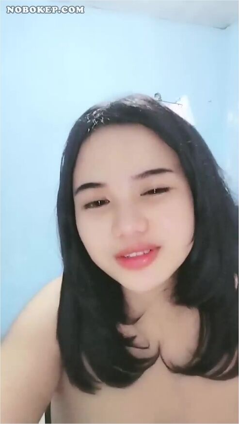Bokep Indo Ghinaaa Torbut Cakep Remas Buah Dada